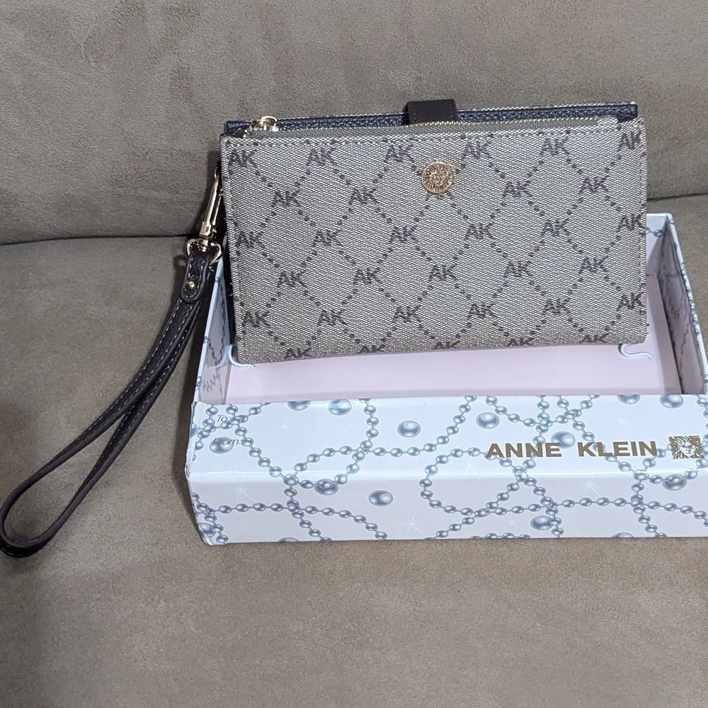 Anne Klein Signature Brown Wristlet Clutch